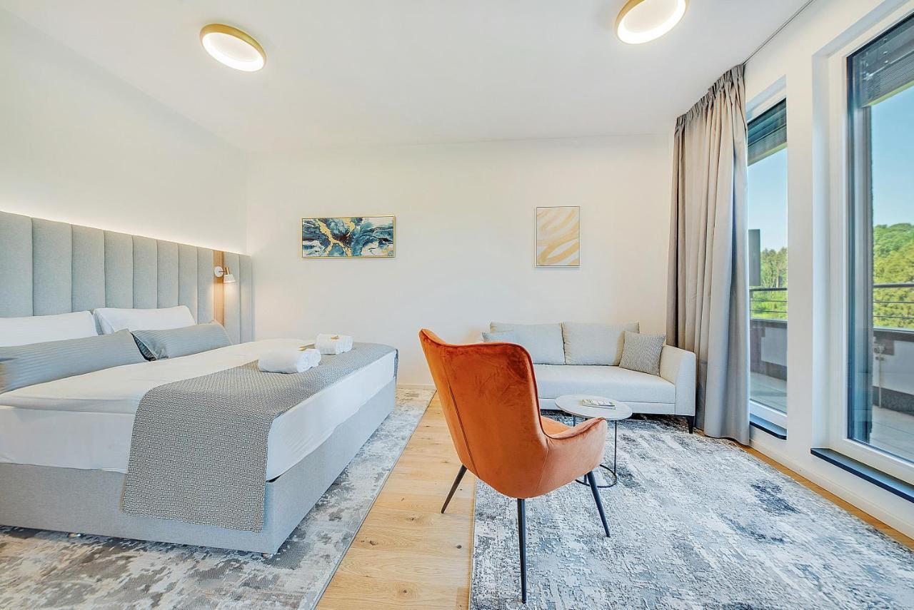 Bright: Rosenheim Aicherpark Zewnętrze zdjęcie